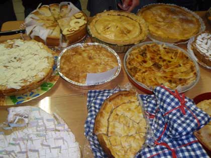 Una torta di mele sulla strada. (An apple pie on the Route Sixtisix)